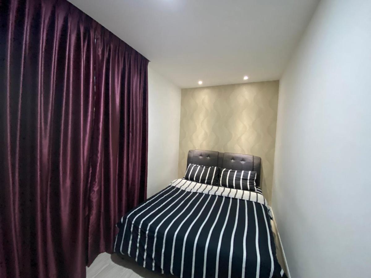 Sutera Avenue Kota Kinabalu Apartamento Exterior foto