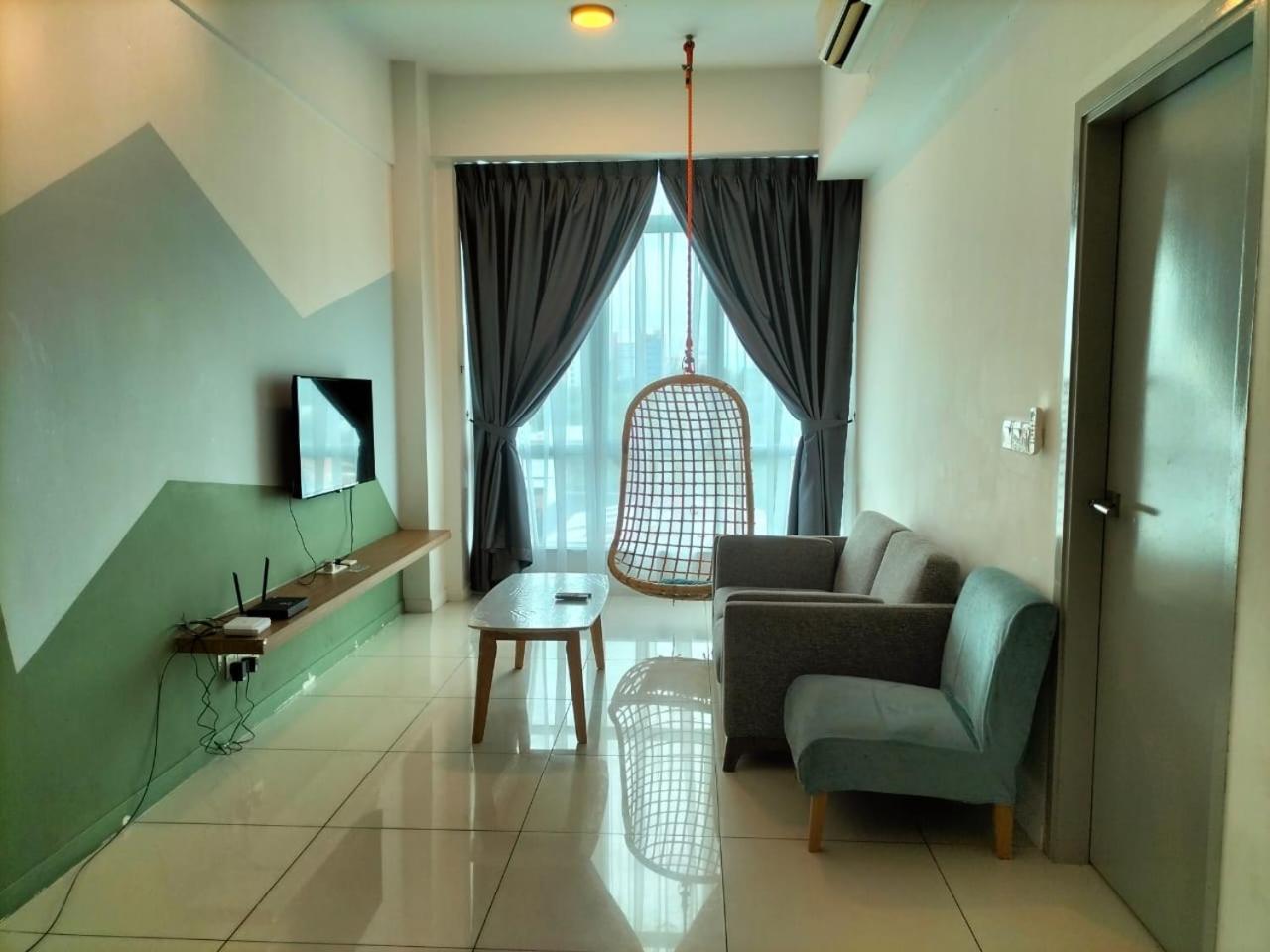 Sutera Avenue Kota Kinabalu Apartamento Exterior foto