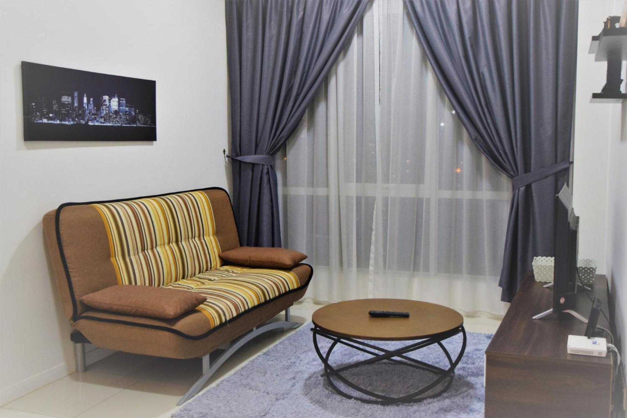 Sutera Avenue Kota Kinabalu Apartamento Exterior foto
